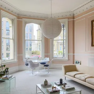 Stylish Mansion - Seaviews - Free Parking Apartment